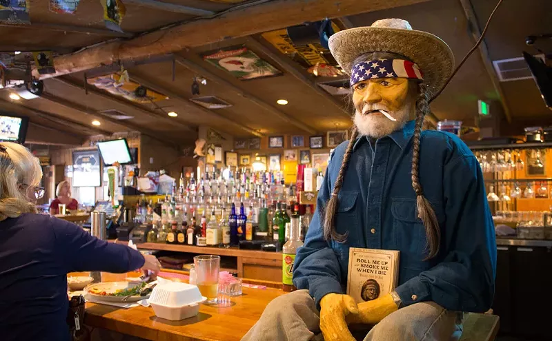 Image: 11 Great Themed Restaurants in Metro Phoenix