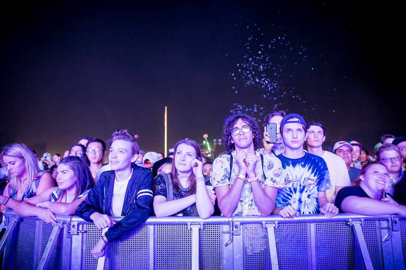 Festivalgoers get musically mesmerized.