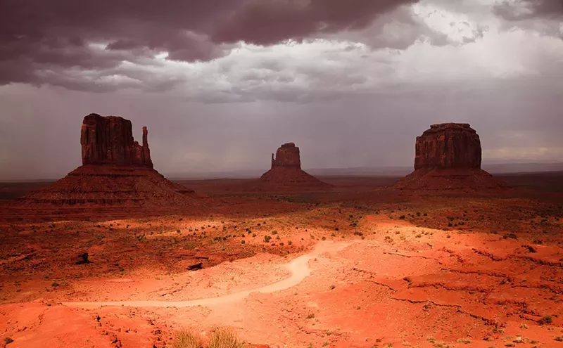 Image: 14 Navajo Nation Members Test Positive for COVID-19, Emergency Order Declared