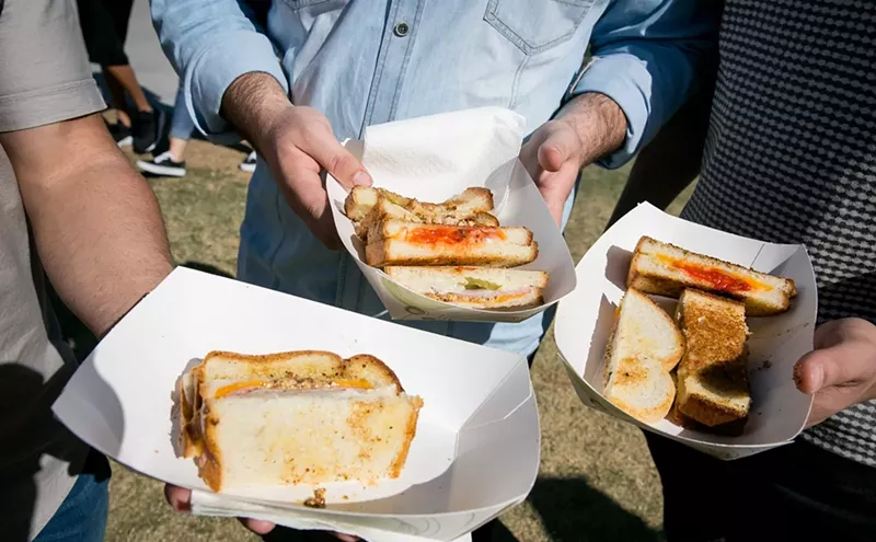 Image: 2 Fat Guys Grilled Cheese