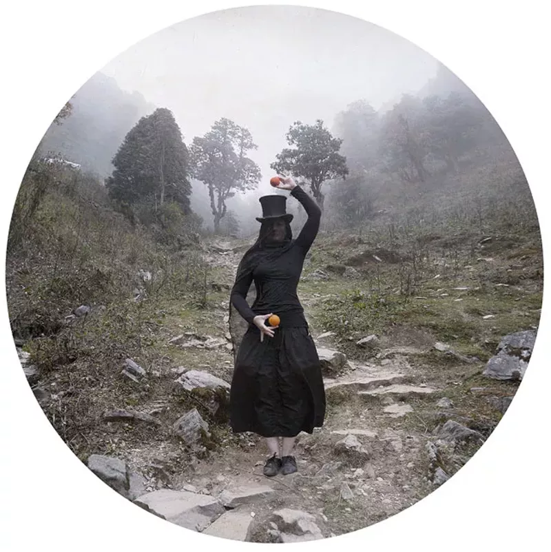 Image: Kahn/Selesnick, Quantum Augury, 2017, archival inkjet print, 10” x 10”, Edition of 5.