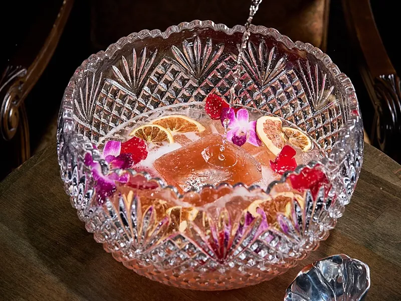 Image: The 2025 Spirited Awards Top 10 Nominees were announced and Phoenix cocktail bar Highball has been nominated for Best U.S. Bar Team.