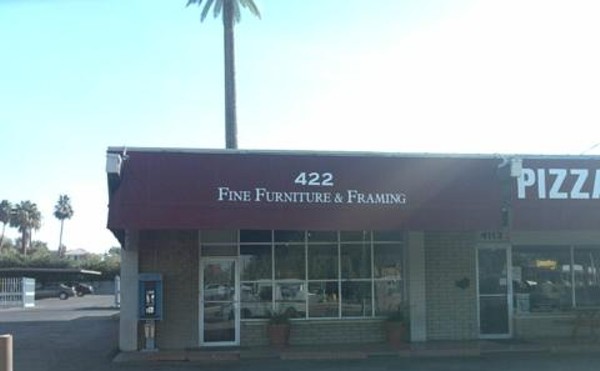 422 Fine Furniture and Framing Gallery and Showroom