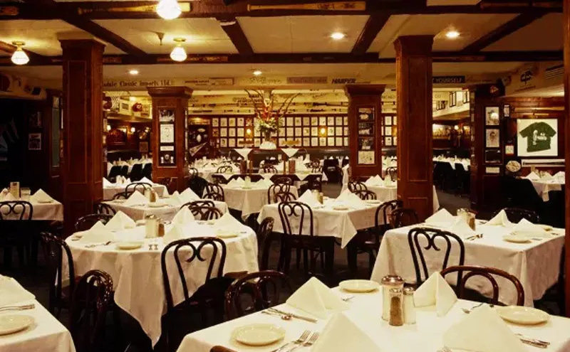 Image: 6 Places for Cubs Fans to Chow Down During Spring Training