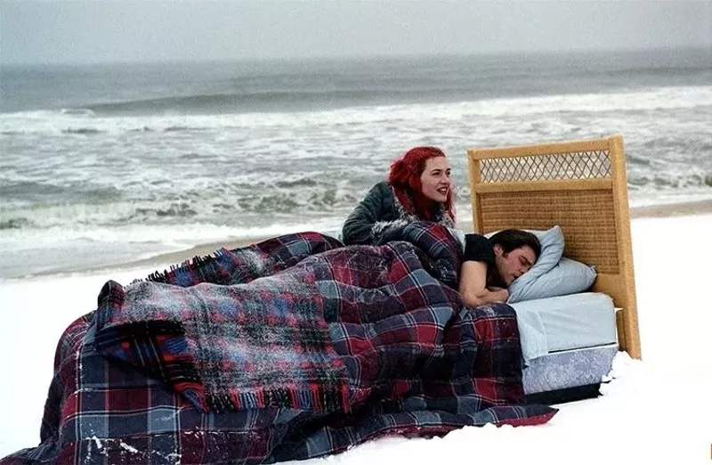 Image: Jim Carey and Kate Winslet in Eternal Sunshine of the Spotless Mind.
