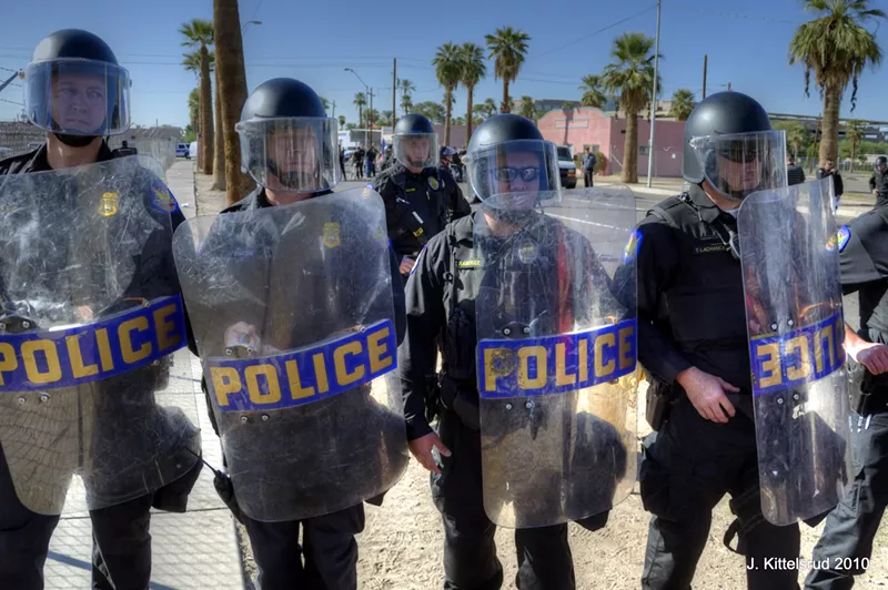 Image: Phoenix police at an anti-neo-Nazi march.