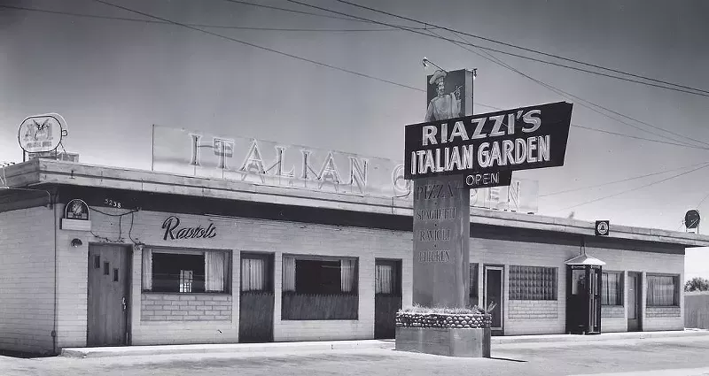 Image: The Van Buren location of Riazzi's in the mid-1950s.
