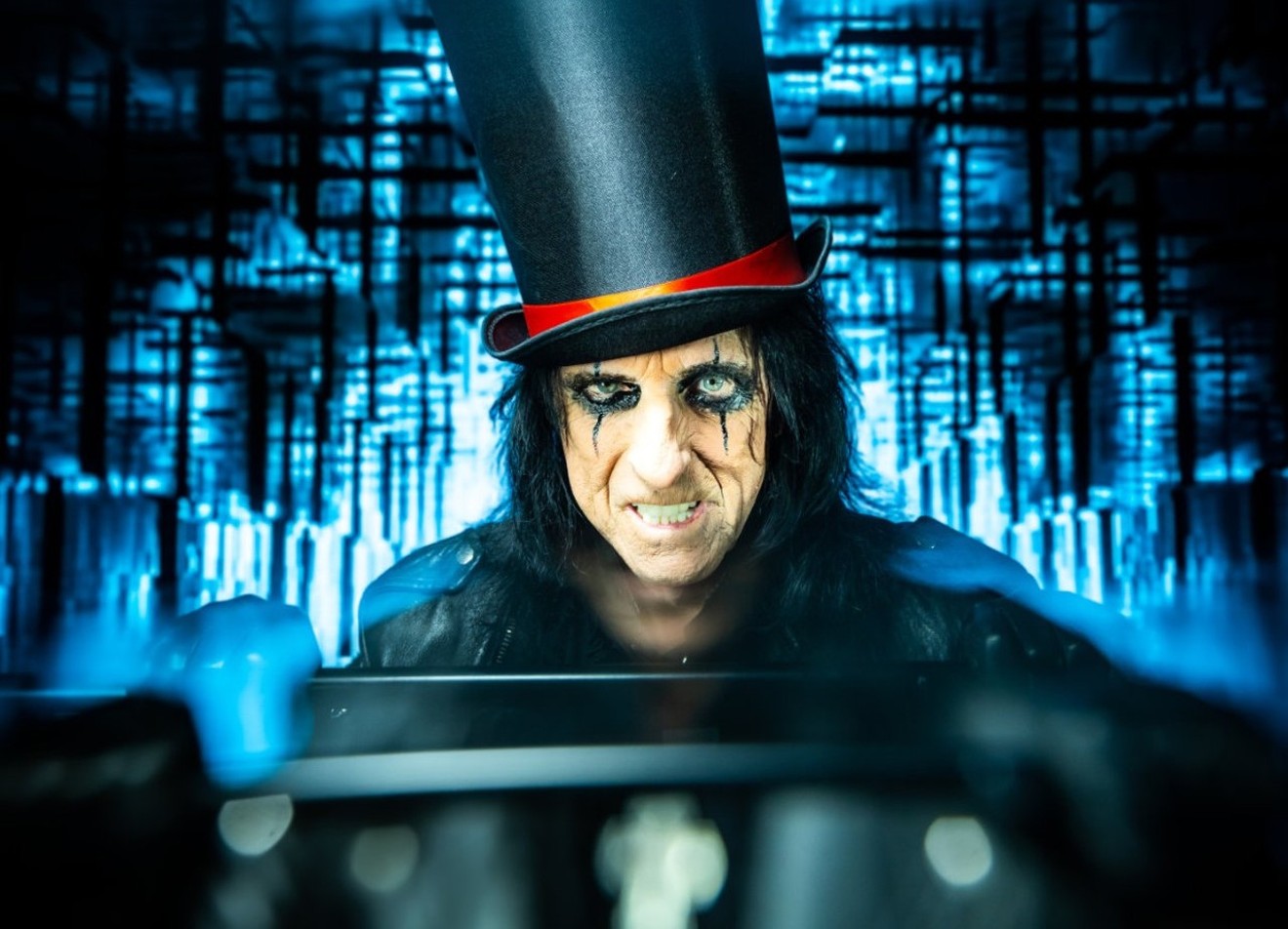 Alice Cooper and Rob Zombie will co-headline a Phoenix gig this fall.