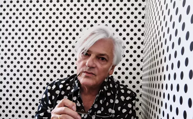 Image: Alt-rock pioneer Robyn Hitchcock performs at the MIM on Friday