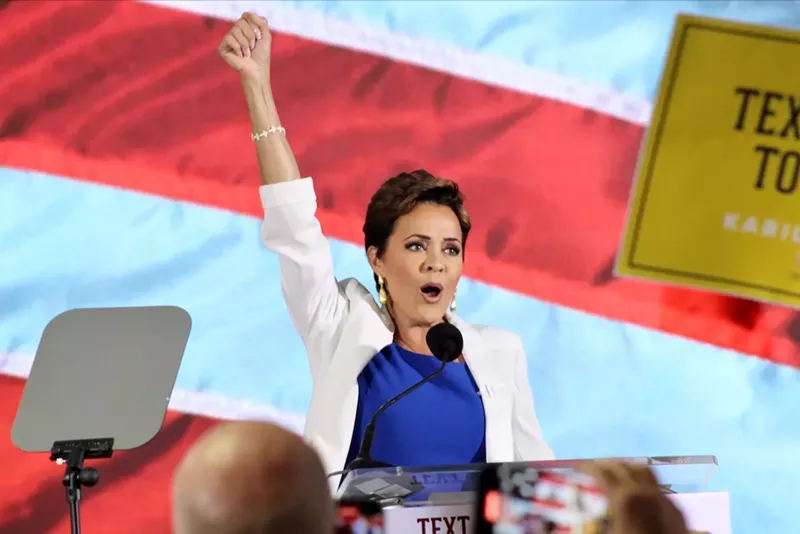 Image: Kari Lake at a campaign rally