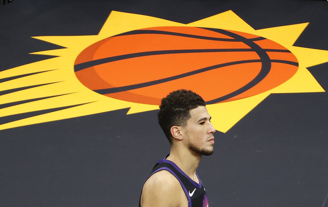 Devin Booker's romance with Kendall Jenner has some fans convinced it's extended the Kardashian Curse to the Suns.