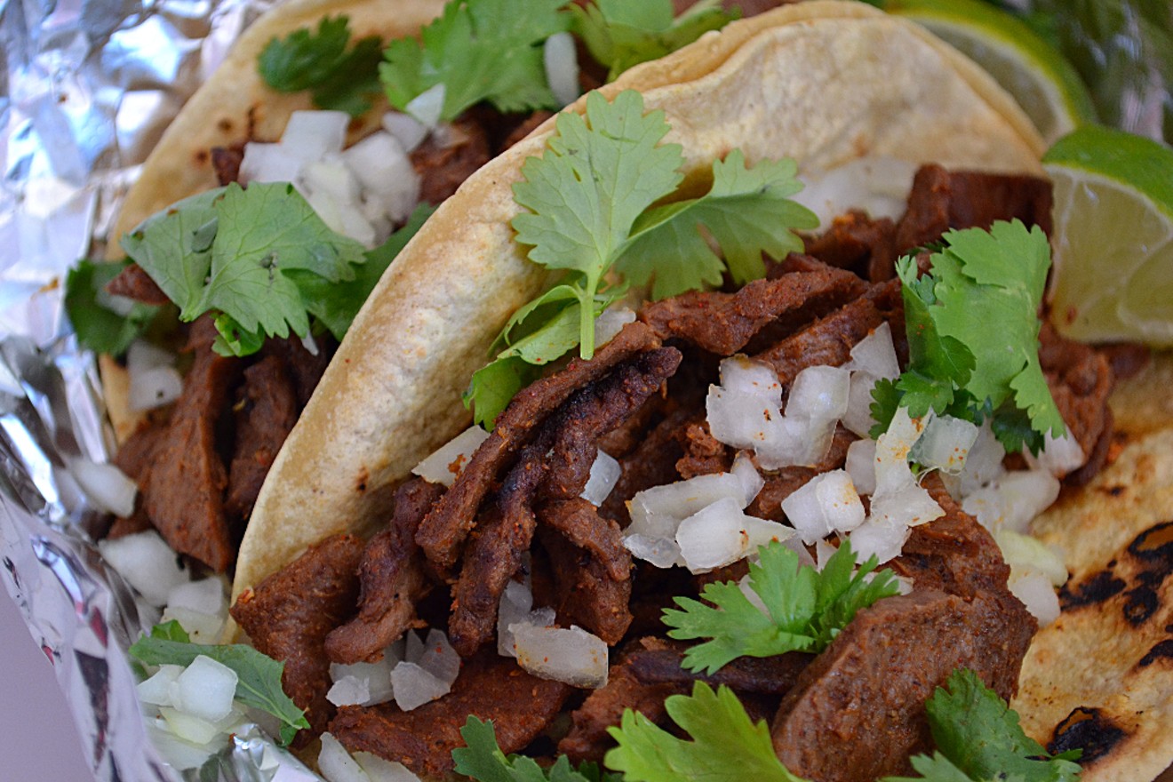 Mi Vegana Madre, a vegan food trailer known for its “carne” asada tacos, will be featured at this weekend's Arizona Vegetarian Food Festival in downtown Scottsdale.