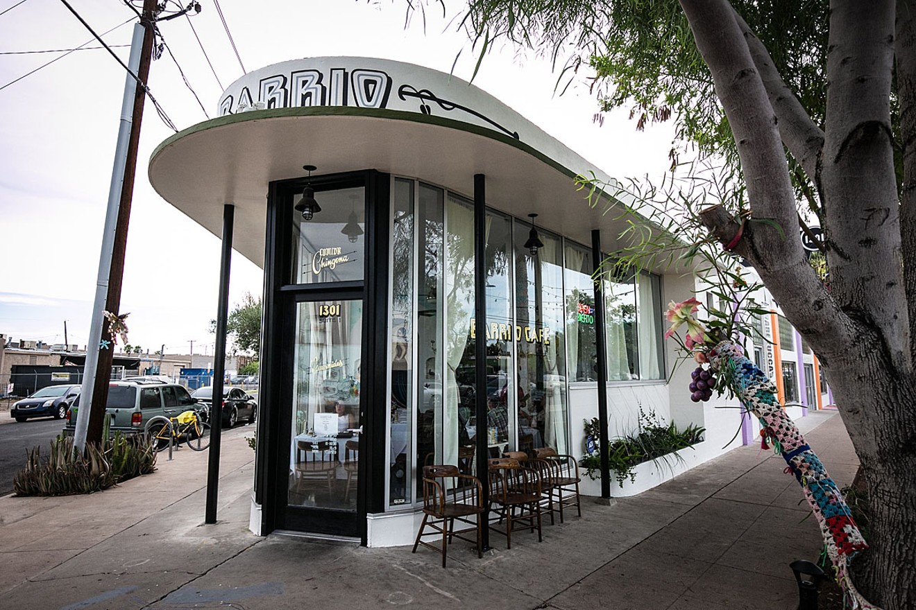 Barrio Cafe Gran Reserva: In the corner of Bragg's Pie Factory on Grand Avenue.