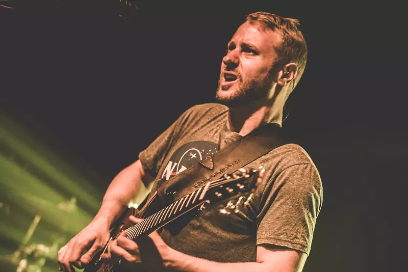 Image: Moss on stage in Chicago April 8, 2017.