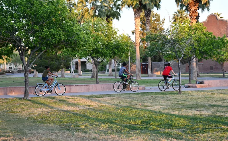 Image: Business Suddenly Is Booming at Phoenix Bike Shops