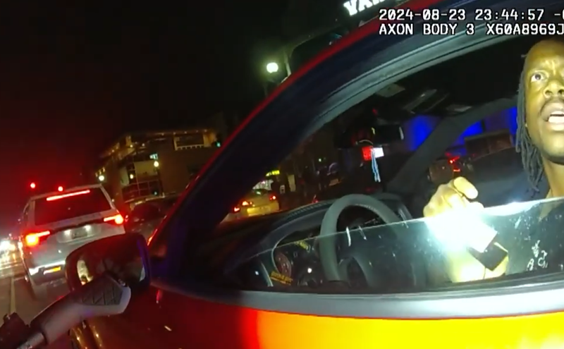Image: Chicago cop sues Tempe over ‘racially discriminatory’ arrest