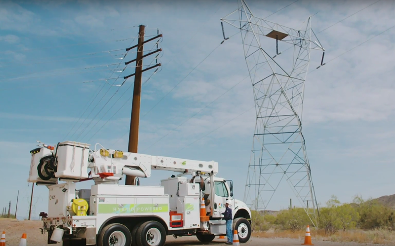 Image: Arizona Public Service cut off power to its customers more than 110,000 times in 2018 over unpaid bills.