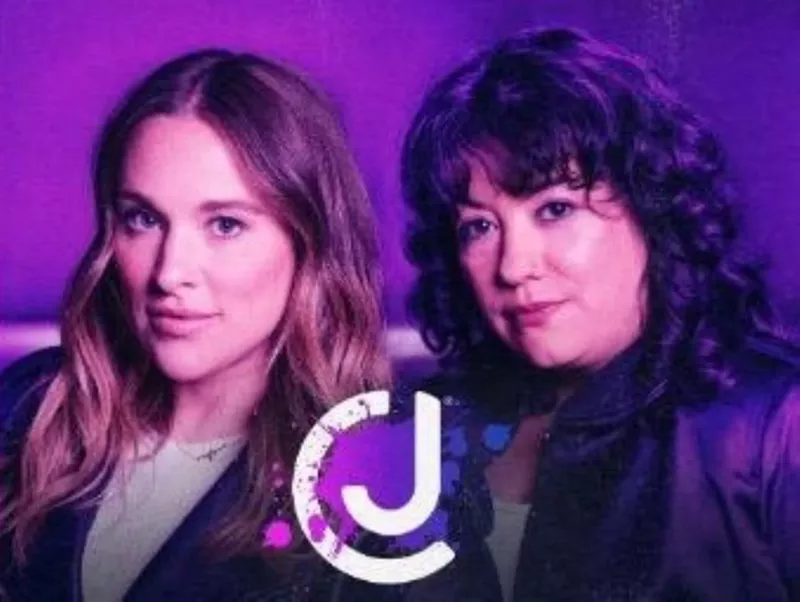 Image: The hosts of "Crime Junkie" are coming to Phoenix.