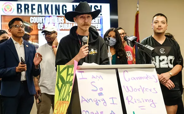 Image: Curaleaf ordered to rehire Phoenix worker it fired for union activity
