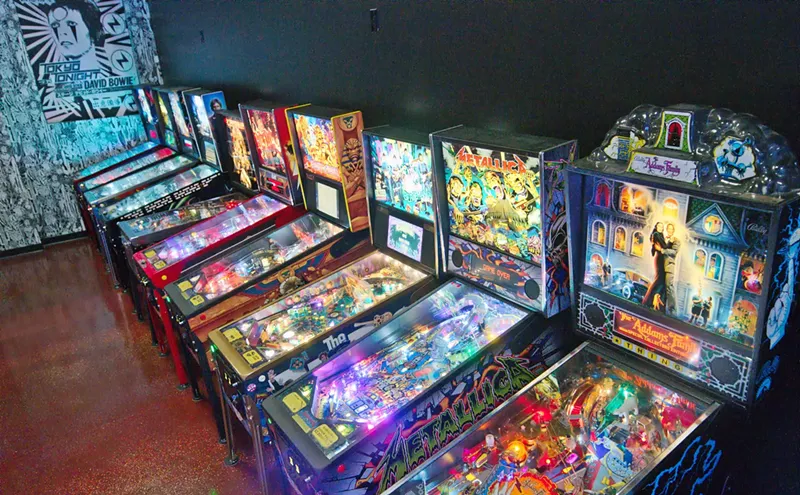 Image: David Bowie-Inspired Stardust Pinbar Opens This Weekend — Here's A Look Inside