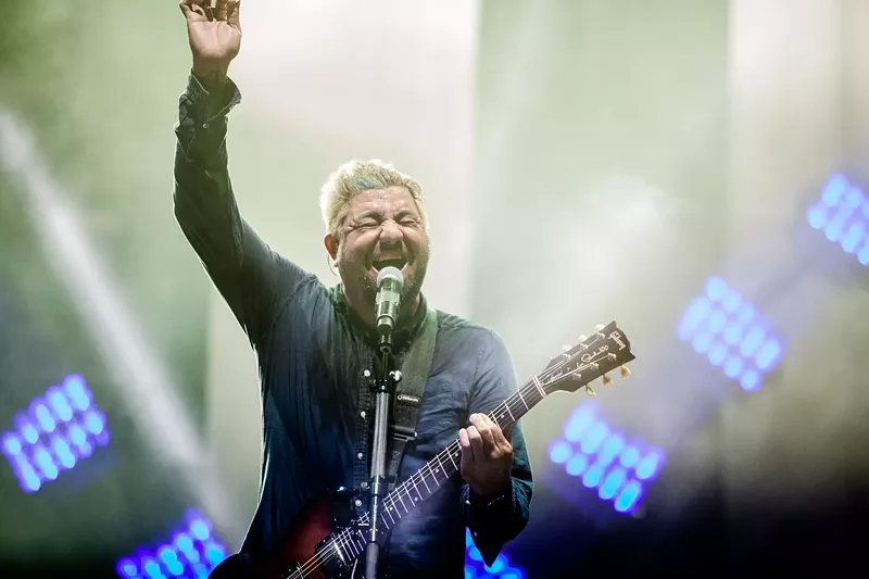 Image: Deftones' Chino Moreno stole the show at Ak-Chin Pavilion.