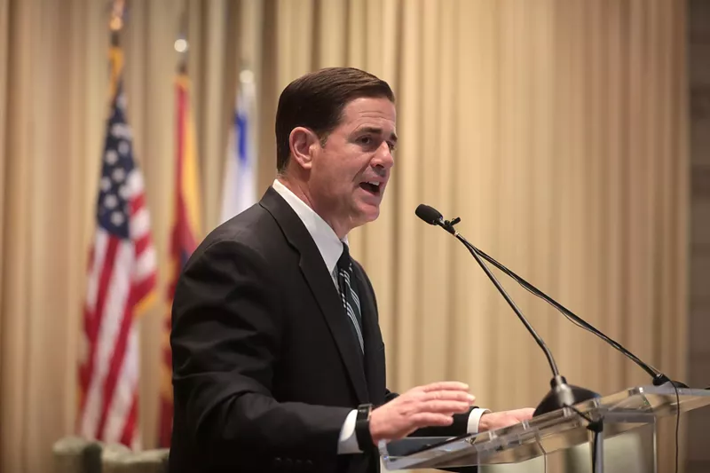 Image: Governor Doug Ducey speaking at the 2018 Water Innovation Summit in Phoenix.