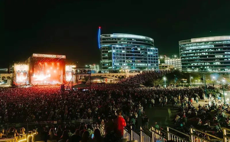 Image: Extra Innings gave Tempe another chance to dance and commune
