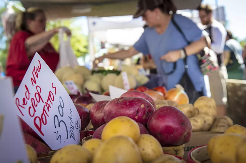 Image: High Street Farmers Market.