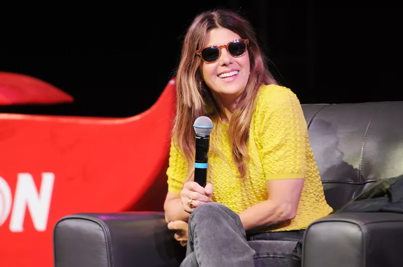 Image: Oscar-winning actress Marisa Tomei during her panel at Phoenix Fan Fusion 2025 on Saturday.