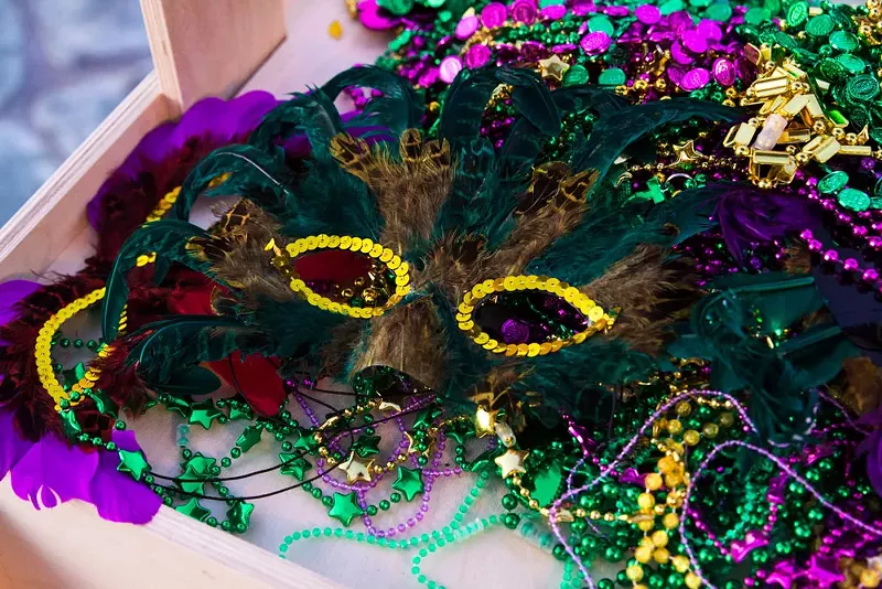 Image: Celebrate Mardi Gras on the outdoor terrace of the Grill Kitchen and Bar.