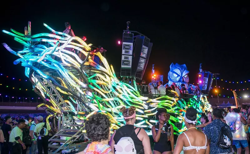 Image: For Fans of Trap Music, This Art Car Was the Hottest Attraction at EDC Vegas