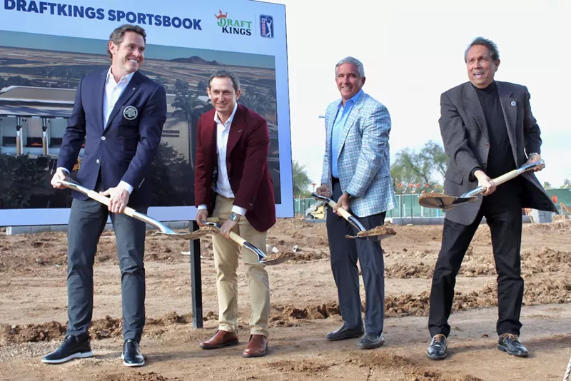 Image: Michael Golding (left), tournament chair for the WM Phoenix Open, joined DraftKings CEO Jason Robins, PGA Tour Commissioner Jay Monahan, and Scottsdale Mayor David Ortega on December 5 to break ground on a retail sportsbook in Scottsdale.