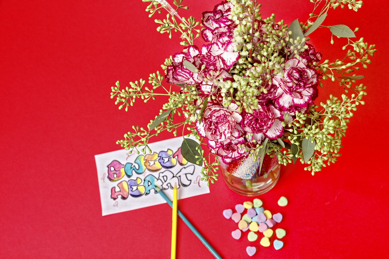 The Urban Sweet Heart limited-edition floral arrangement.