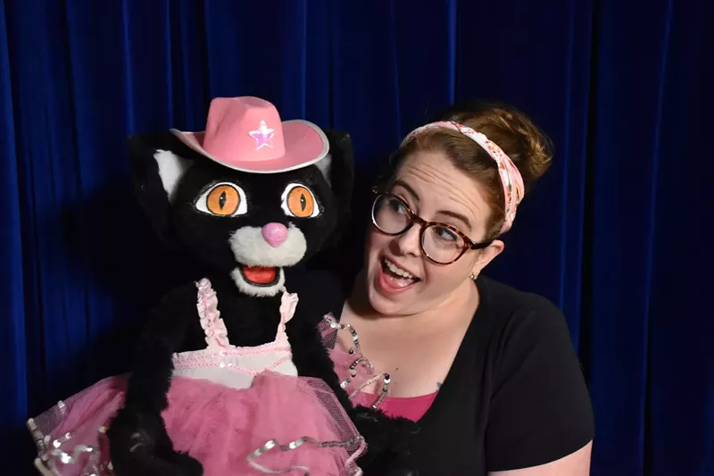 Image: Daisy the Cat and Gwen Bonar.