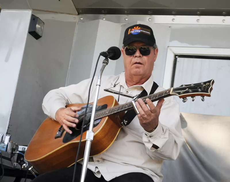 Image: Bluesman Hans Olson.