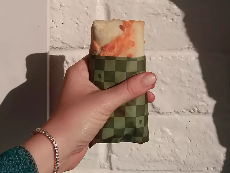 Image: Bad Hambres focuses on one thing only: the humble bean and cheese burrito.