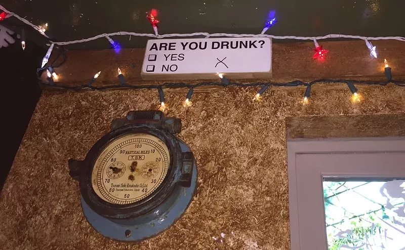 Image: How Arizona Bars Got Around The Last Lockdown Before Closing Again