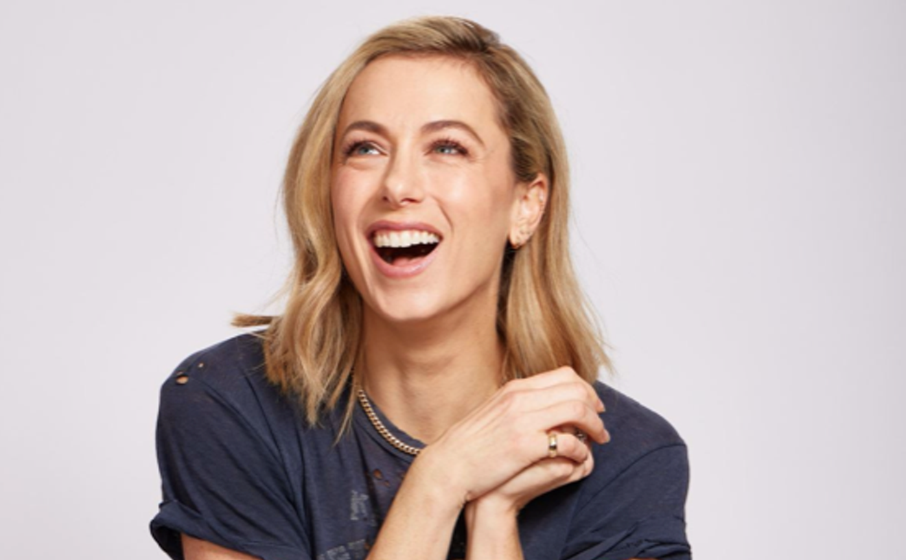 Comedian Iliza Shlesinger is never too busy for Phoenix