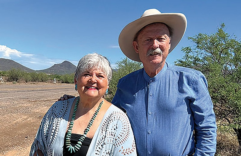 Jana Bommersbach, left, with her co-author and friend Bob Boze Bell.