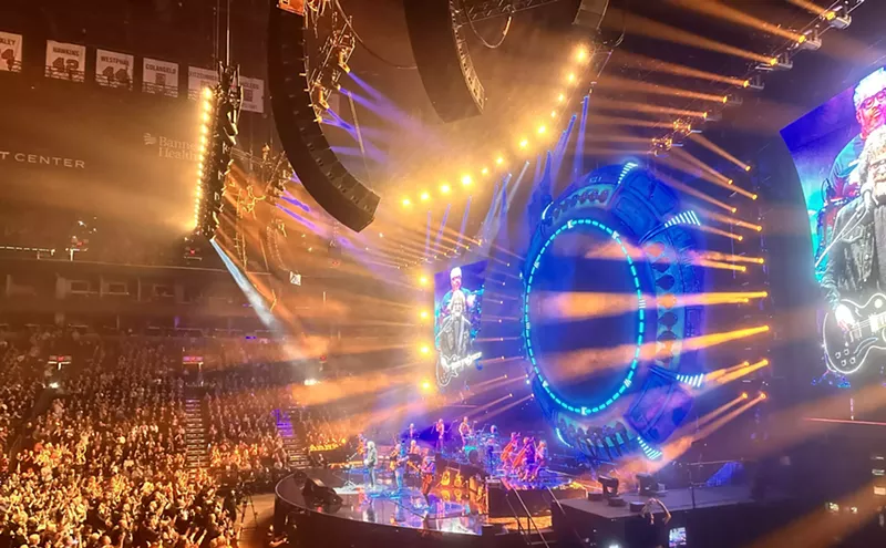 Image: Jeff Lynne's ELO said farewell to Phoenix with dazzling concert