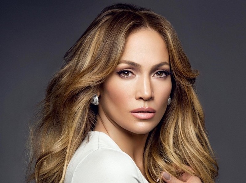 Jennifer Lopez's July visit to the Valley is off.