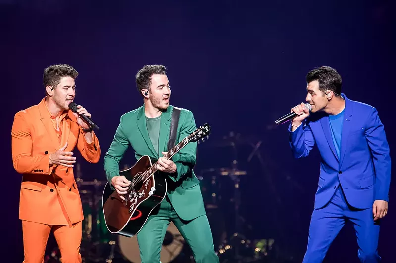 Image: The Jonas Brothers took the stage at Talking Stick Resort Arena