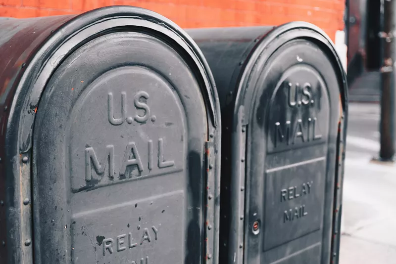 Image: Hey guys, let's send mail to our favorite restaurants.