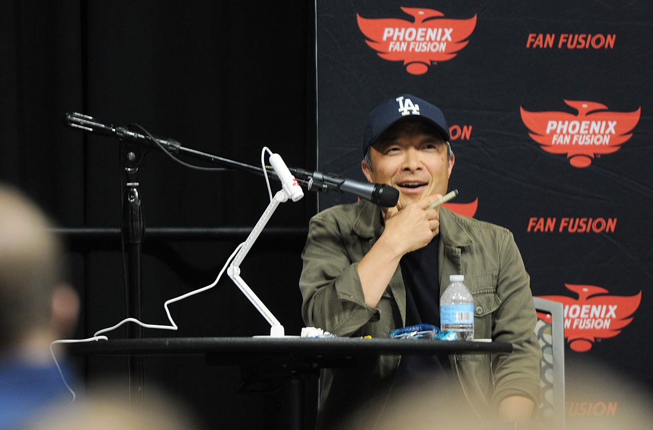 Jim Lee talks to fans during his panel at Phoenix Fan Fusion on Saturday, June 3.