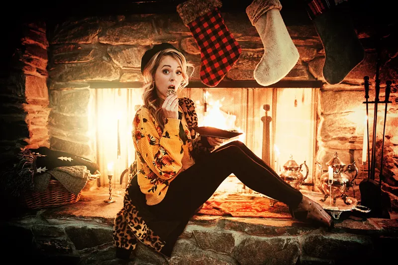Image: Lindsey Stirling streams the holiday spirit to your home this weekend.
