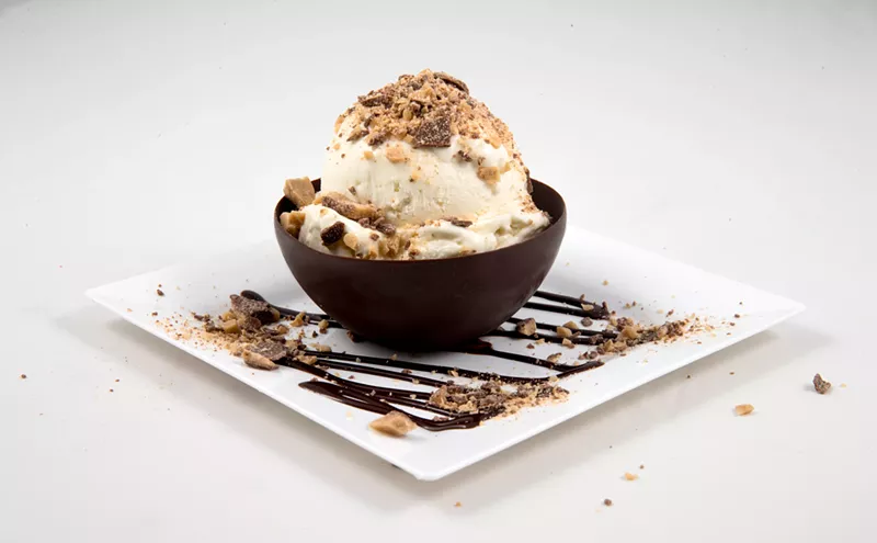 Image: Macaron Day and Free Ice Cream: Here's What to Eat in Phoenix After Memorial Day