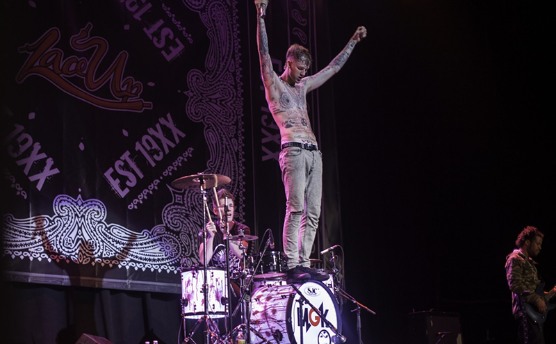 Image: Machine Gun Kelly Takes Fans on a Wild Ride With Hotel Diablo Album and Tour