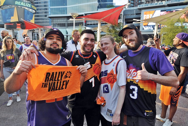 Watch the Phoenix Suns take on the Golden State Warriors on Tuesday, October 25.