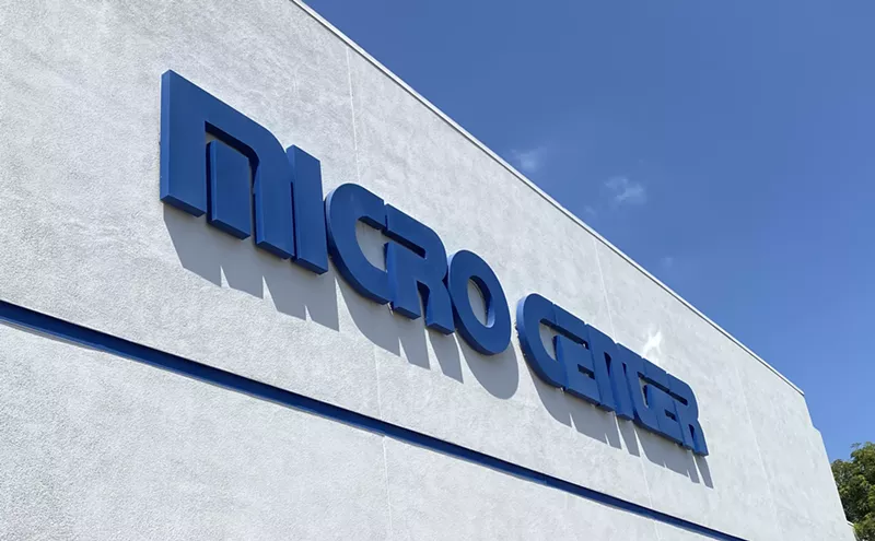 Image: Micro Center in Phoenix is hiring. How to apply