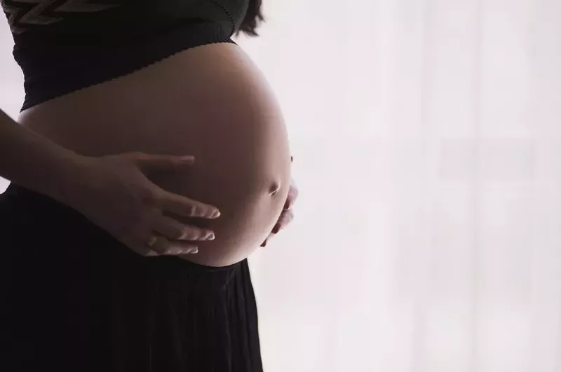 Image: A woman who used medical marijuana while pregnant has won an appeal against being blacklisted by the Arizona Department of Child Safety.